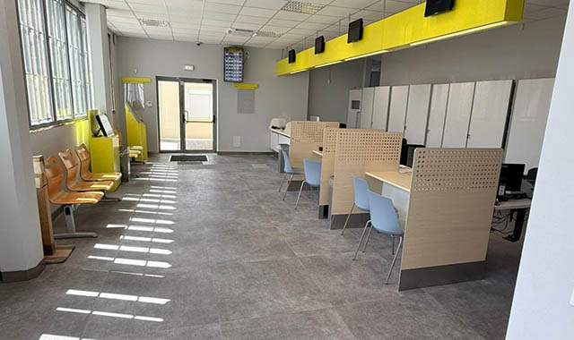 Messina: l’ufficio postale di Santa Teresa di Riva riapre in versione Polis