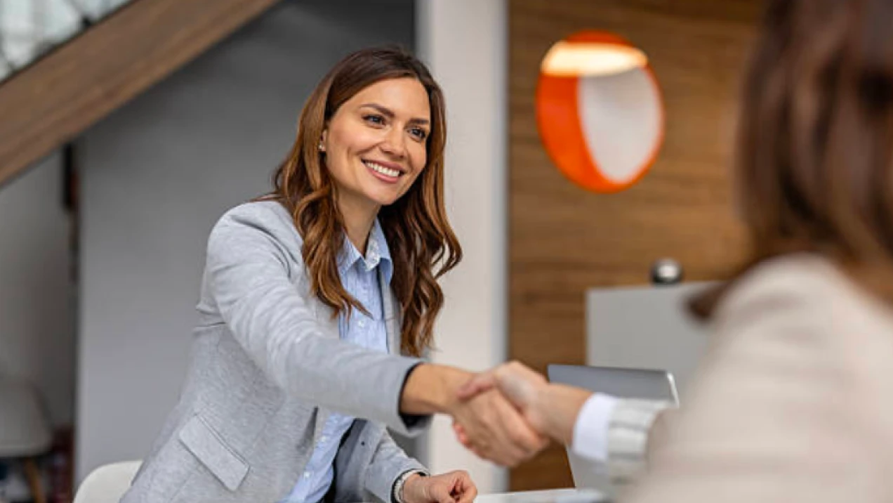 Connecting Business
