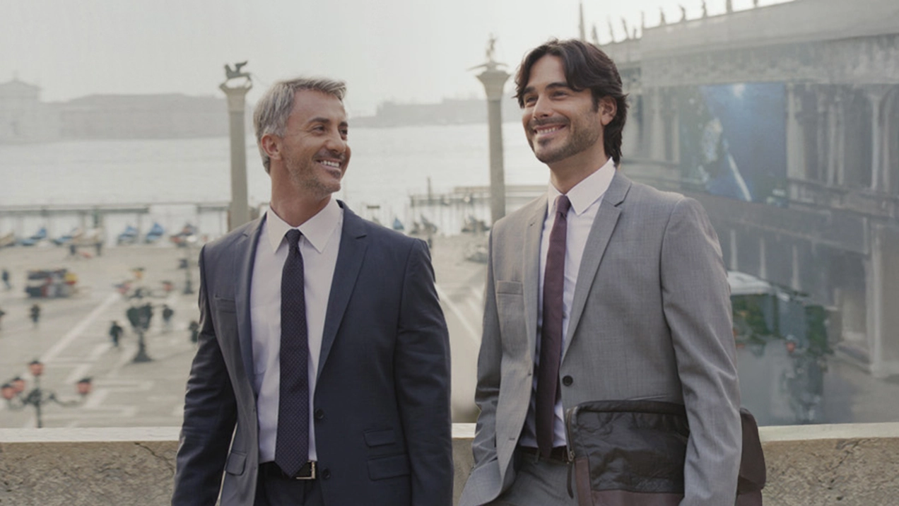 Due persone eleganti a Venezia
