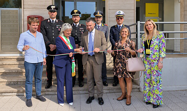 Rovigo: l’ufficio postale di Lendinara riapre in versione Polis