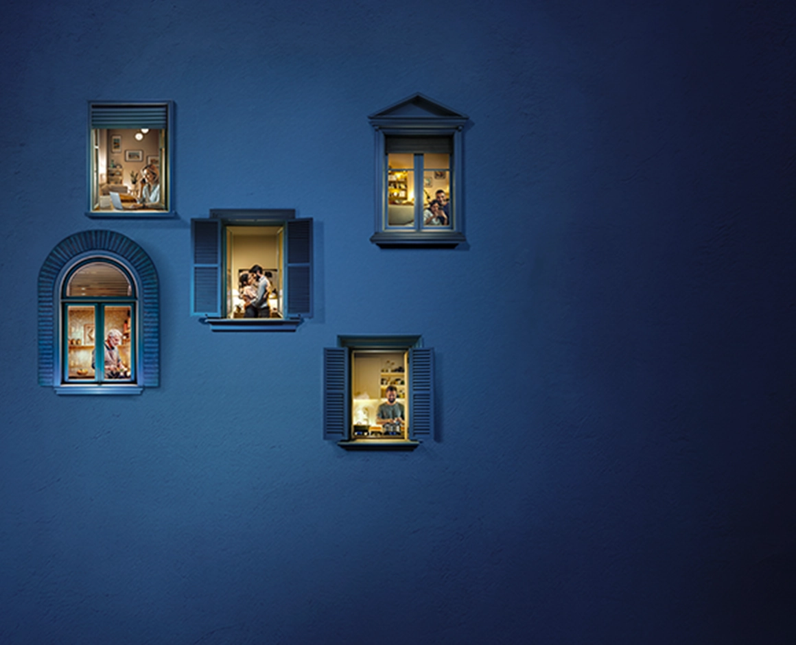 finestre su sfondo blu