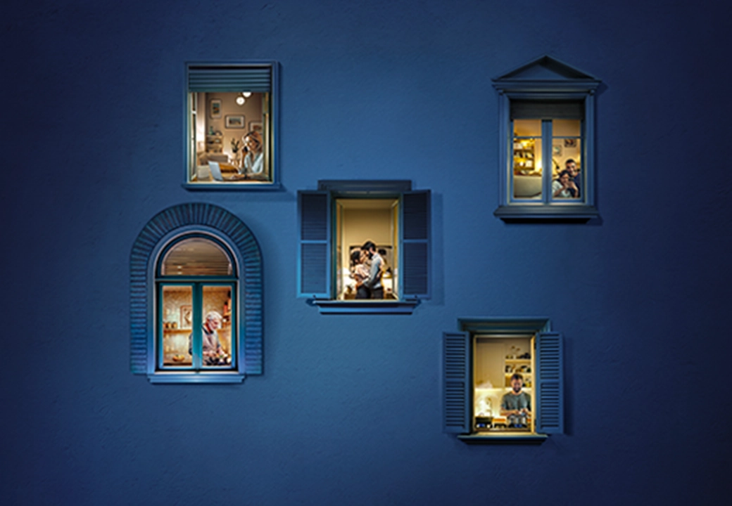 finestre su sfondo blu