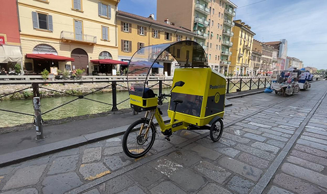 Milano, la sperimentazione delle consegne con Cargo E-bike ai Navigli