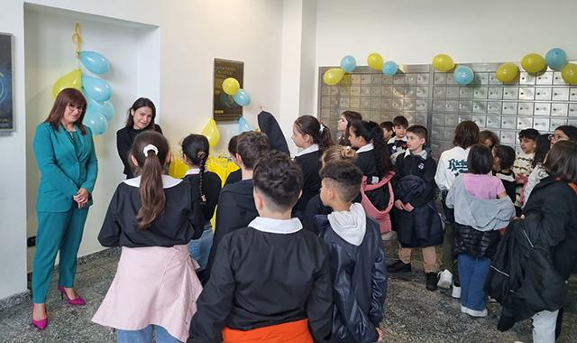 Busto Arsizio, così i bambini “conoscono” il lavoro di Poste sul territorio