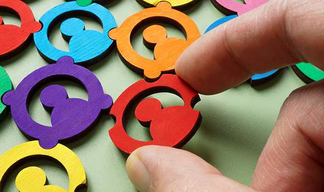 Solidarietà: a Moncalieri i portalettere partecipano all’iniziativa “Pasto Sospeso”