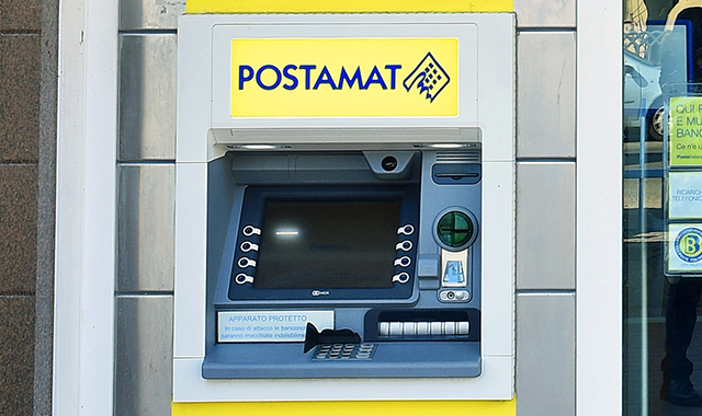 Novemila ATM Postamat in Italia: la rete di Poste continua a crescere