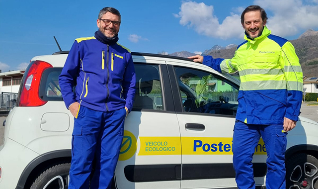 Nuove divise per i portalettere di Belluno, tra innovazione e crescita dei servizi