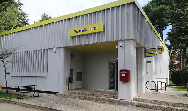 L’ufficio postale di Cassano delle Murge in versione Polis con i servizi INPS