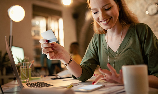 Dalle condizioni di vendita al prezzo finale: i consigli per comprare usato online