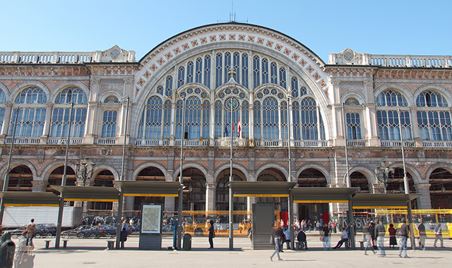 Mobilità, rifiuti e farmacie: a Torino le associazioni dei consumatori si alleano per migliorare i servizi della città