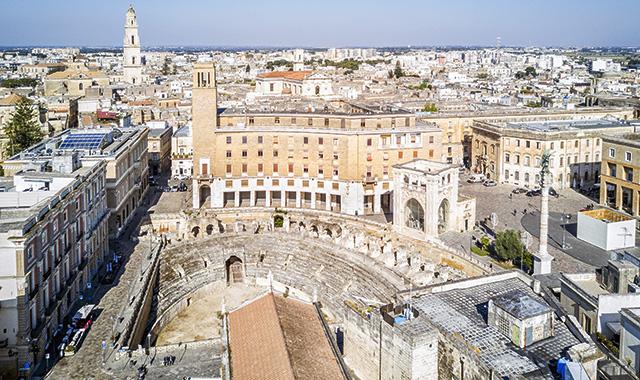 A Lecce l’arte della creazione nella mostra di Landry