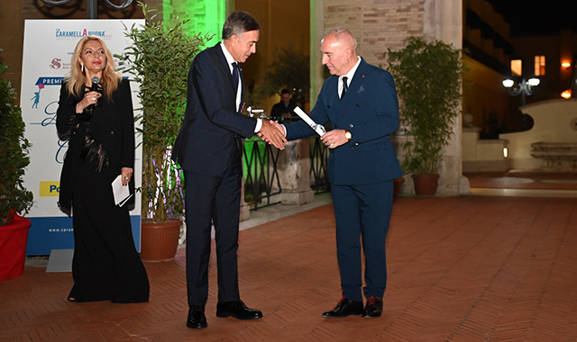 Poste Italiane receives the international “Liberi di crescere” award