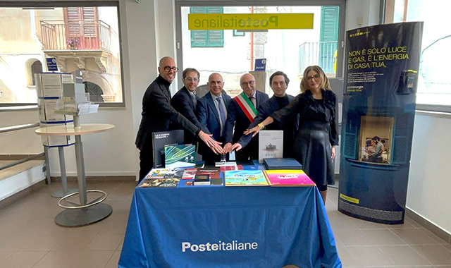 Trapani: all’ufficio postale di Alcamo inaugurato lo sportello dedicato alla filatelia