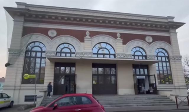 Il Carnevale di Poste a Ivrea, tra lettere e arance