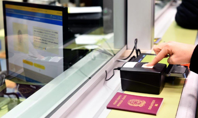 Passaporti negli uffici postali: le richieste sono già 90mila