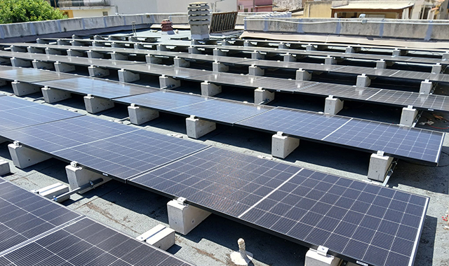 Ragusa: a Santa Croce Camerina l’ufficio postale diventa green grazie al nuovo impianto fotovoltaico