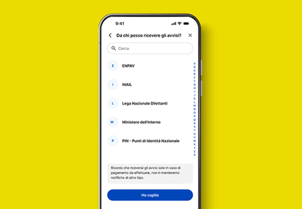 Immagine smartphone con evidenza notifica nuovi enti che hanno aderito al servizio Avvisi di Pagamento