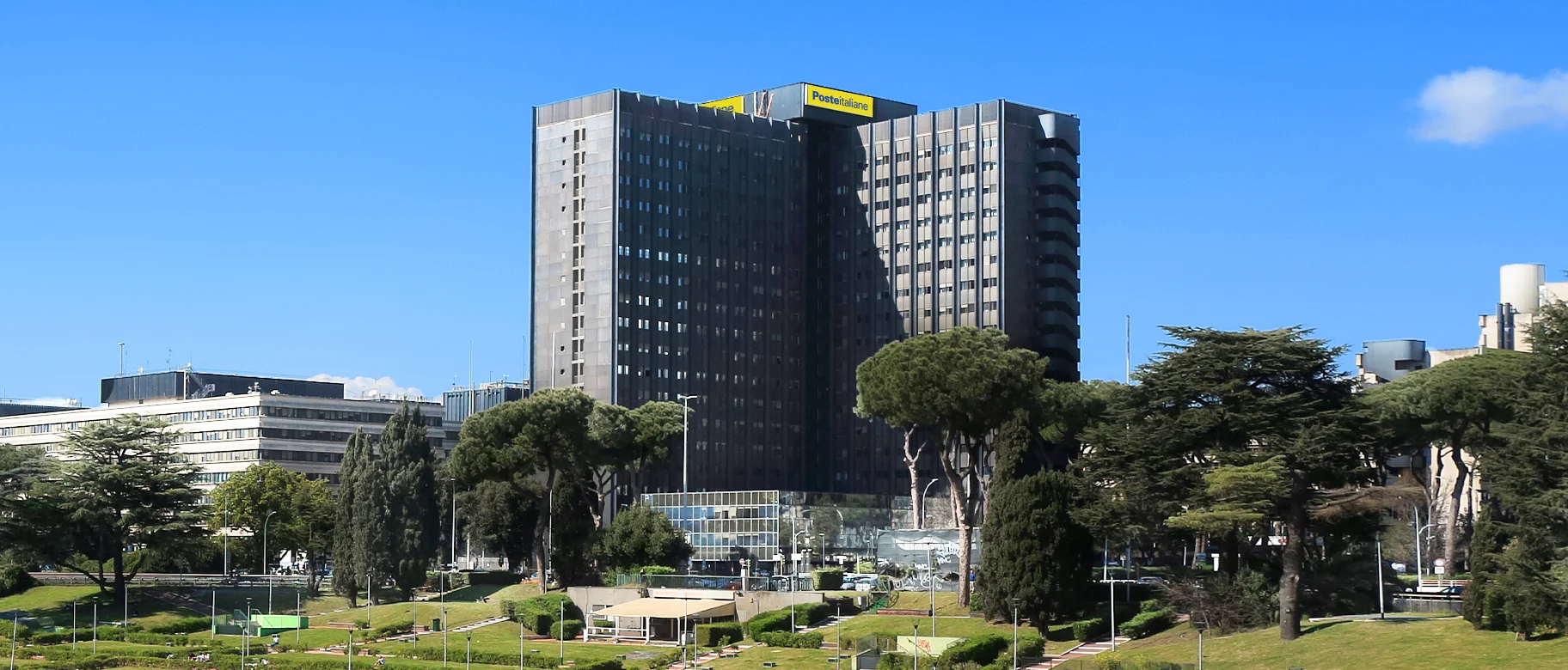 palazzo di Poste Italiane Roma Eur