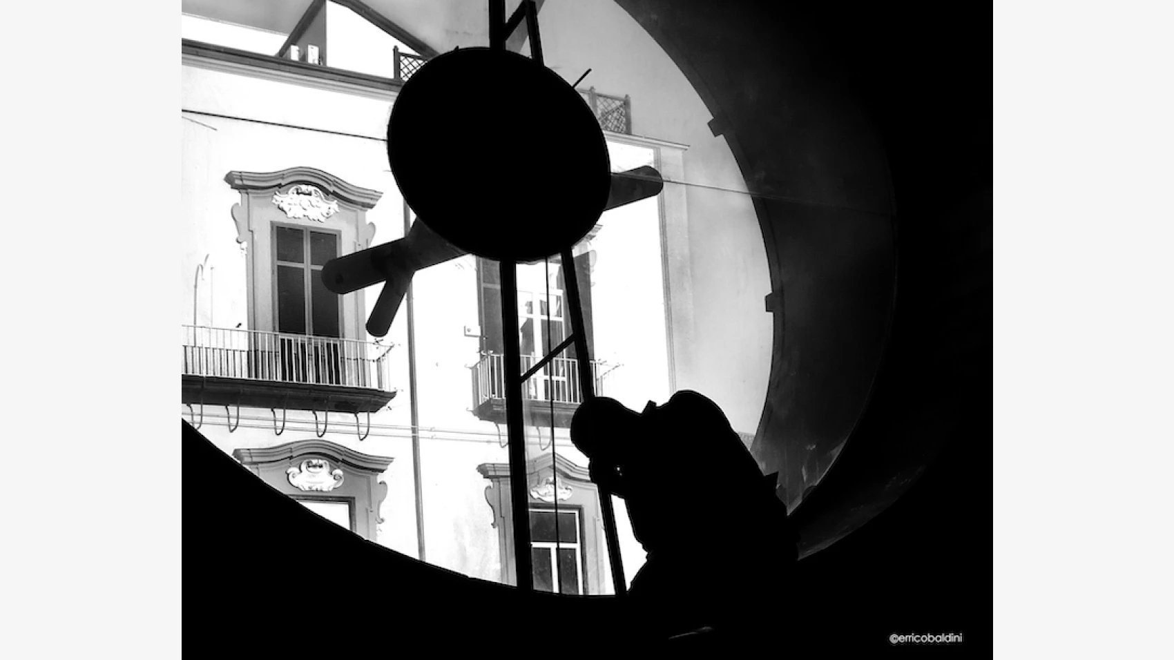 Orologio del palazzo delle Poste di Napoli