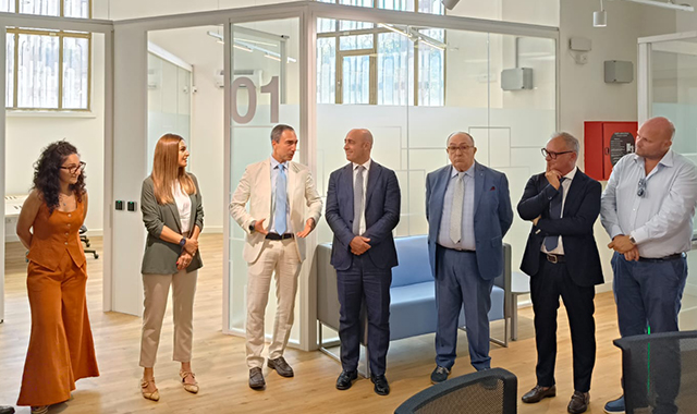 Spazi per l’Italia: a Taranto la rete di aree di lavoro attrezzate e flessibili di Poste