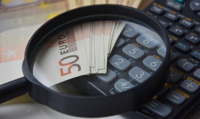 Risparmio: a maggio la raccolta sfiora i 7 miliardi spinta dai fondi aperti