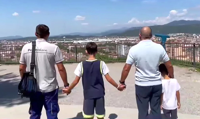 Brescia, la famiglia di portalettere da quattro generazioni: “È un mestiere unico”