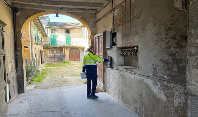 La portalettere Natalina, dal centro di recapito di Soresina alle cascine cremonesi