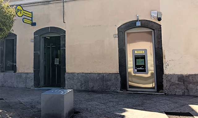 Catania, a Camporotondo Etneo un nuovo ATM Postamat grazie a Polis