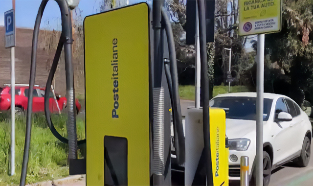 Poste attiva colonnine per la ricarica dei veicoli elettrici in altri 10 piccoli comuni del Molise