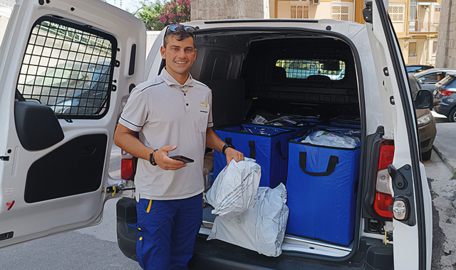 Emanuele e Biagio, nuovi portalettere a Messina: “Un lavoro che ti realizza” 