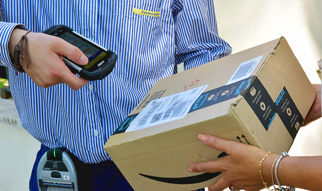 Parcel and logistics revenues grow at double-digit rates