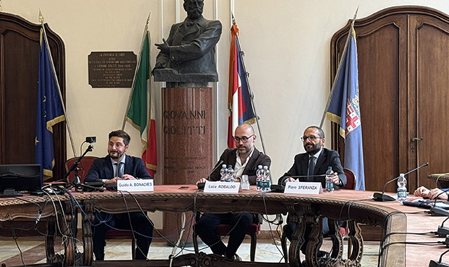 Poste Italiane: presentato a Cuneo il progetto colonnine per la ricarica dei mezzi elettrici