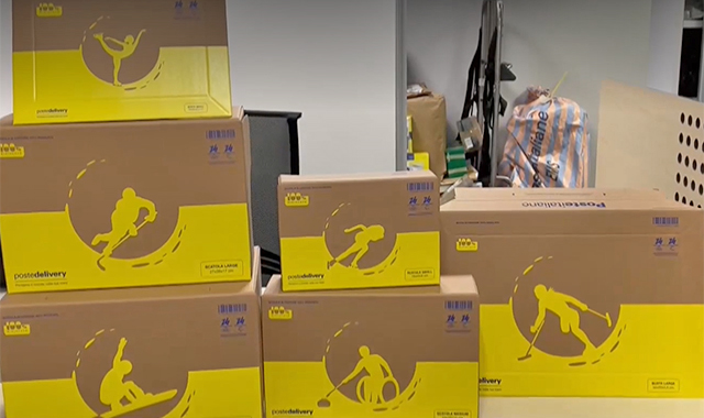 Milano Cortina 2026: in 4.000 uffici postali le scatole “olimpiche” per spedizioni green