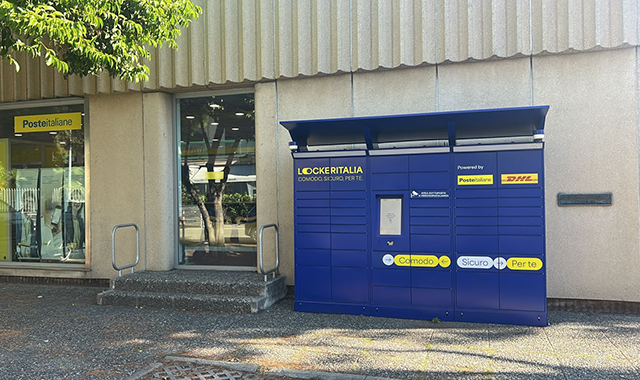 Installato un locker per spedizione e ritiro automatico dei pacchi a Roseto