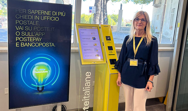 Terni, i passaporti all’ufficio postale di Amelia: “Quanta soddisfazione nella nostra comunità”