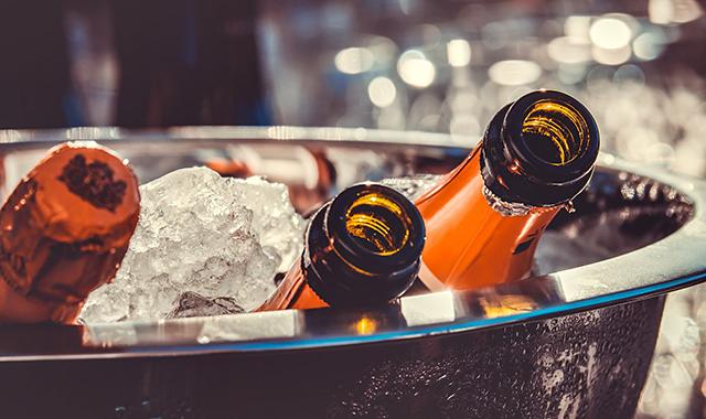 Record di inizio 2022: stappate 620 milioni di bottiglie di spumante italiano all’estero